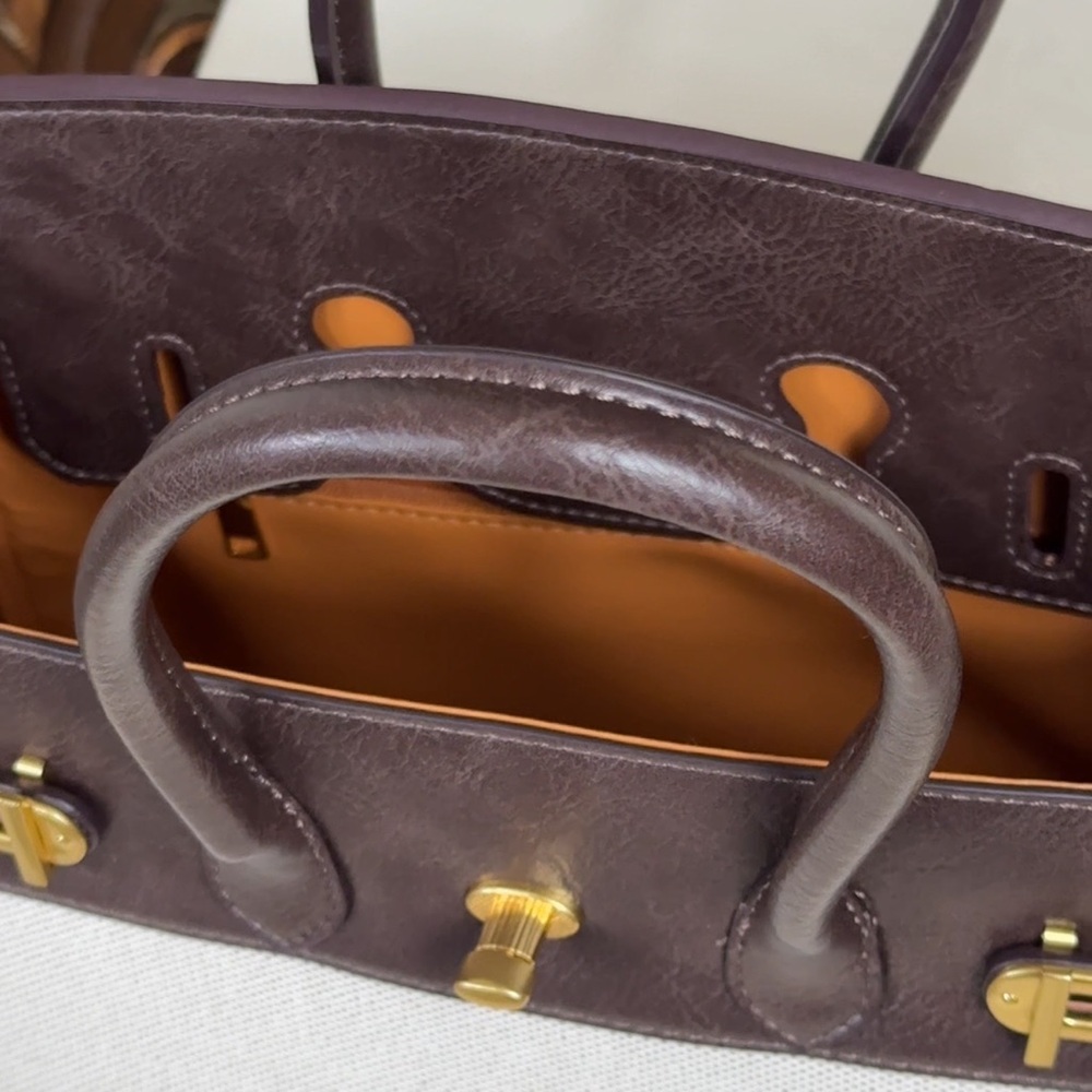 VELANTRA WEEKENDER: Elegant Brown and Cream Women's Handbag - Picture 12 of 16